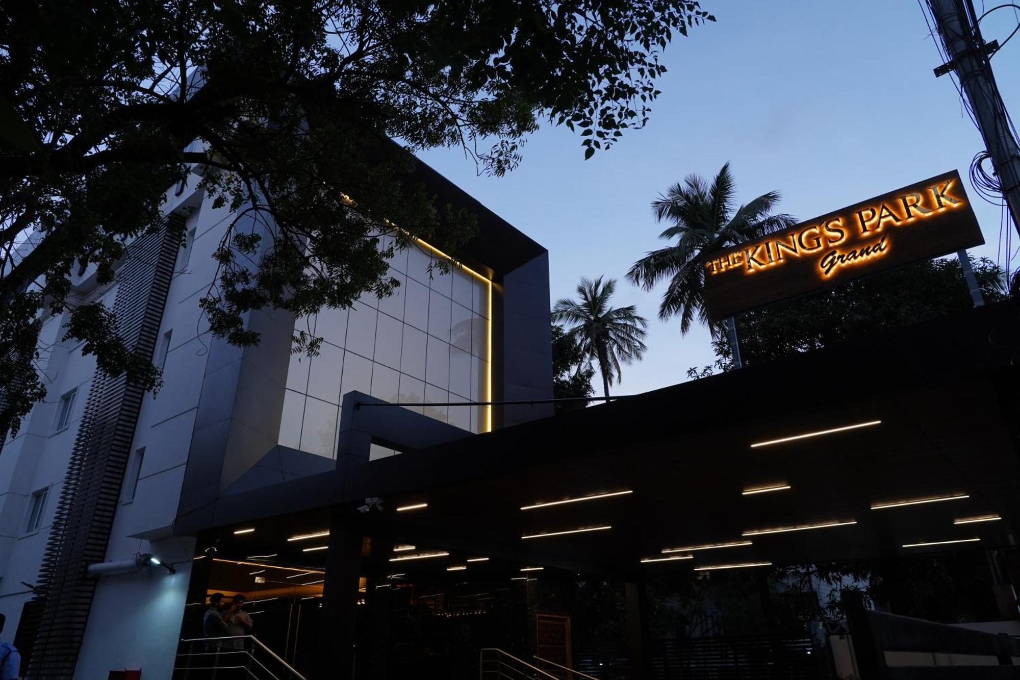 The Kings Park Grand-Near Us Consulate Ξενοδοχείο Τσενάι Εξωτερικό φωτογραφία